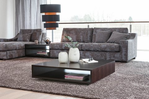 Anbauprogramm, Sofatisch und Wohnaccessoires von Bielefelder Werkstätten