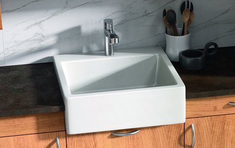 Opbouw gootsteen in keuken Primus van OSTER Opbouw gootsteen van keuken Primus van OSTER