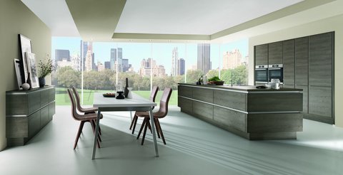 Hölzerne Küche in modernem Design Grifflose Küche in modernem Holzdesign