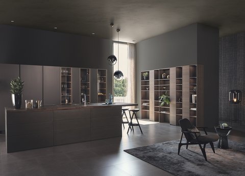 Trendy donkergrijze keuken van Leicht Trendy donkergrijze keuken van Leicht